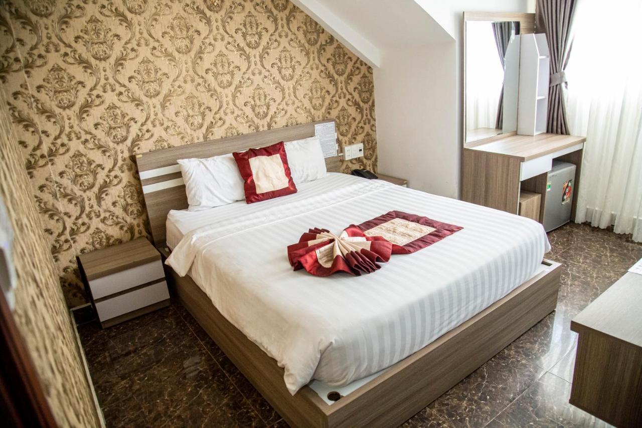 Anh Tien Hotel Dalat Bagian luar foto