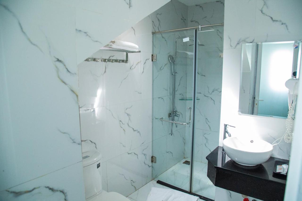 Anh Tien Hotel Dalat Bagian luar foto